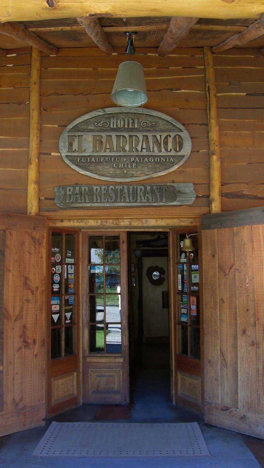 Hotel El Barranco Futaleufú Exterior foto